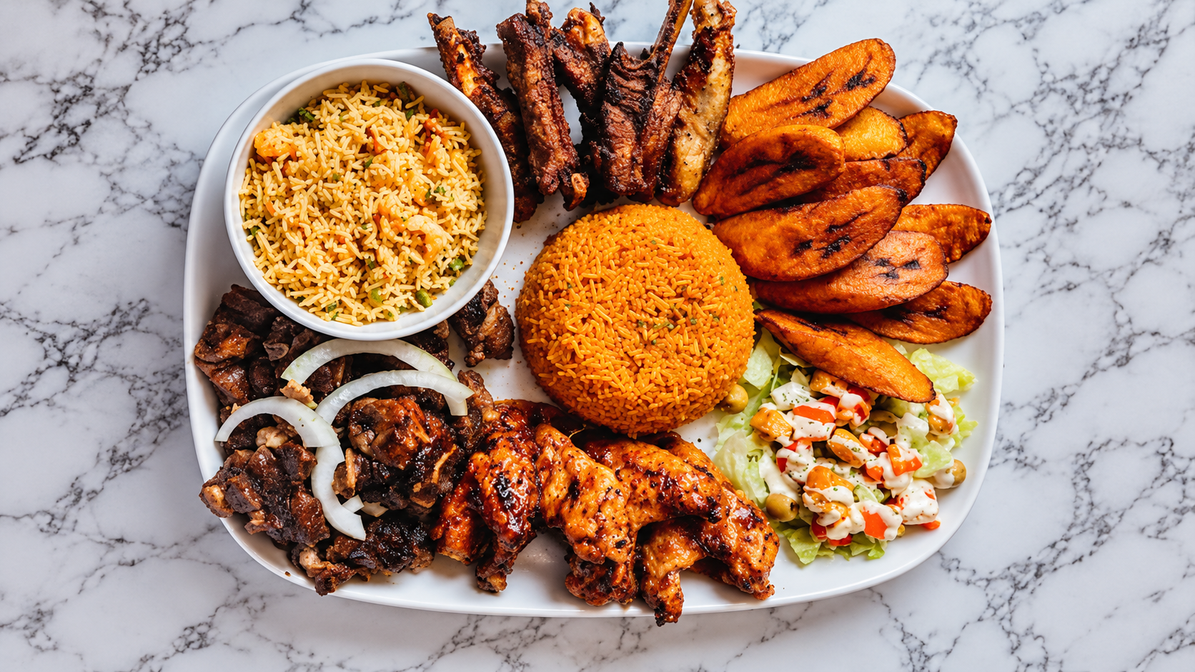 A sharing platter of Congolese dishes served at a DRCTOURISM Social Club gastronomy evening.