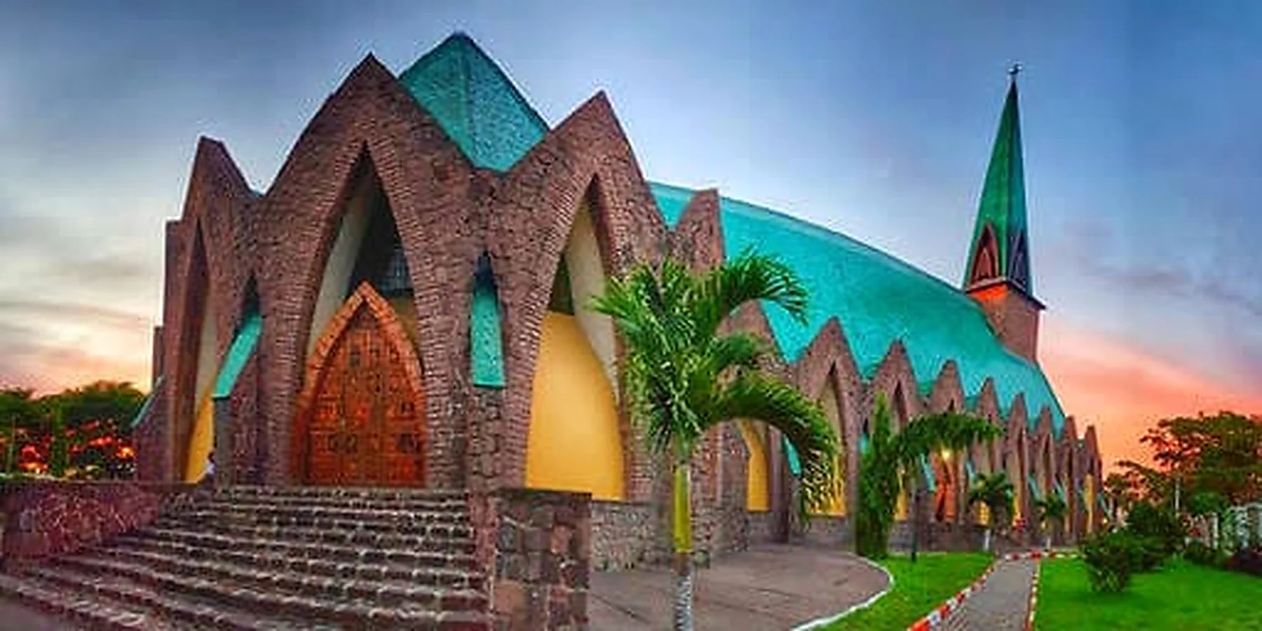 Basilique Sainte-Anne, a landmark of Brazzaville cultural life