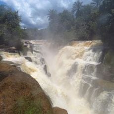 Waterfalls Deluxe: Zongo + Vampa — Premium Nature & Waterfalls in the Democratic Republic of Congo