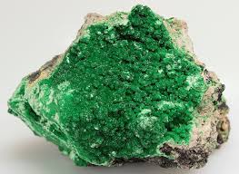 Green malachite specimen