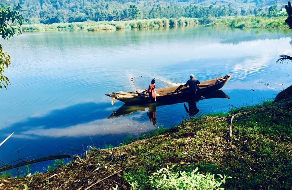 Traditional fishing on Lake Moero in Haut-Katanga